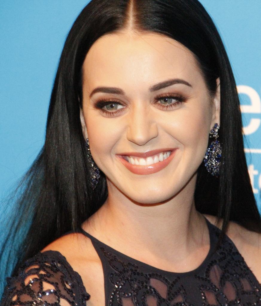 Katy Perry Profile, Photos, News, Bio | CelebNest