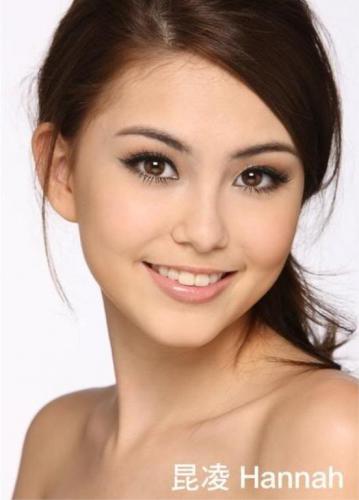 Hannah Quinlivan Profile, Photos, News, Bio | CelebNest