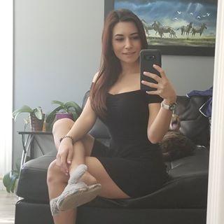 Alinity Divine Alinitydivine S Instagram Medias InstaRix CelebNest